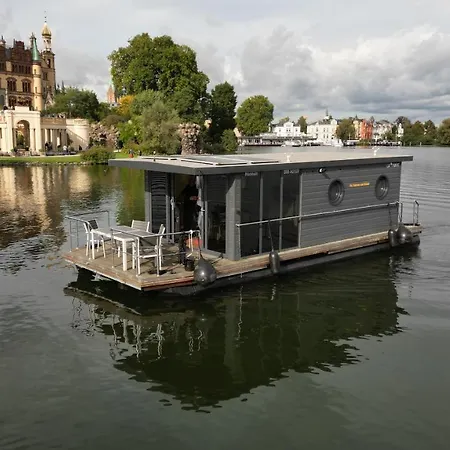 Cosy Hannah - Festlieger Schwerin (Mecklenburg-Vorpommern)